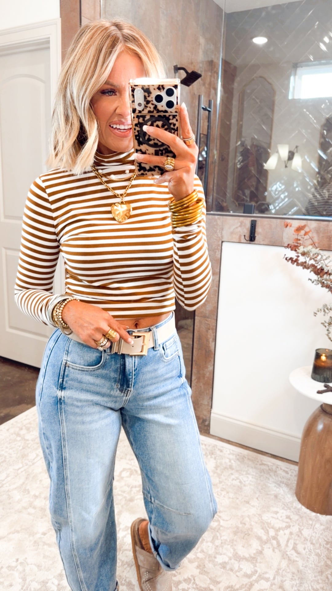 The Lark Turtleneck Top-Brown/White