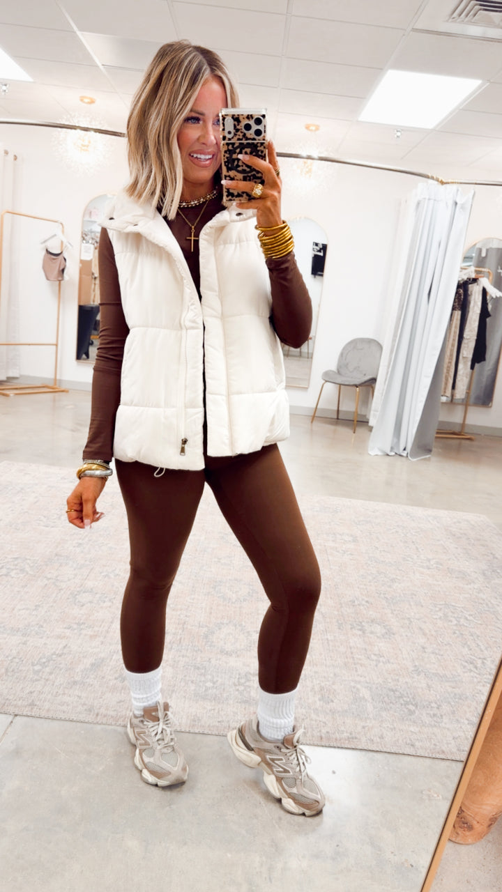 Summit Puffer Vest-Ivory