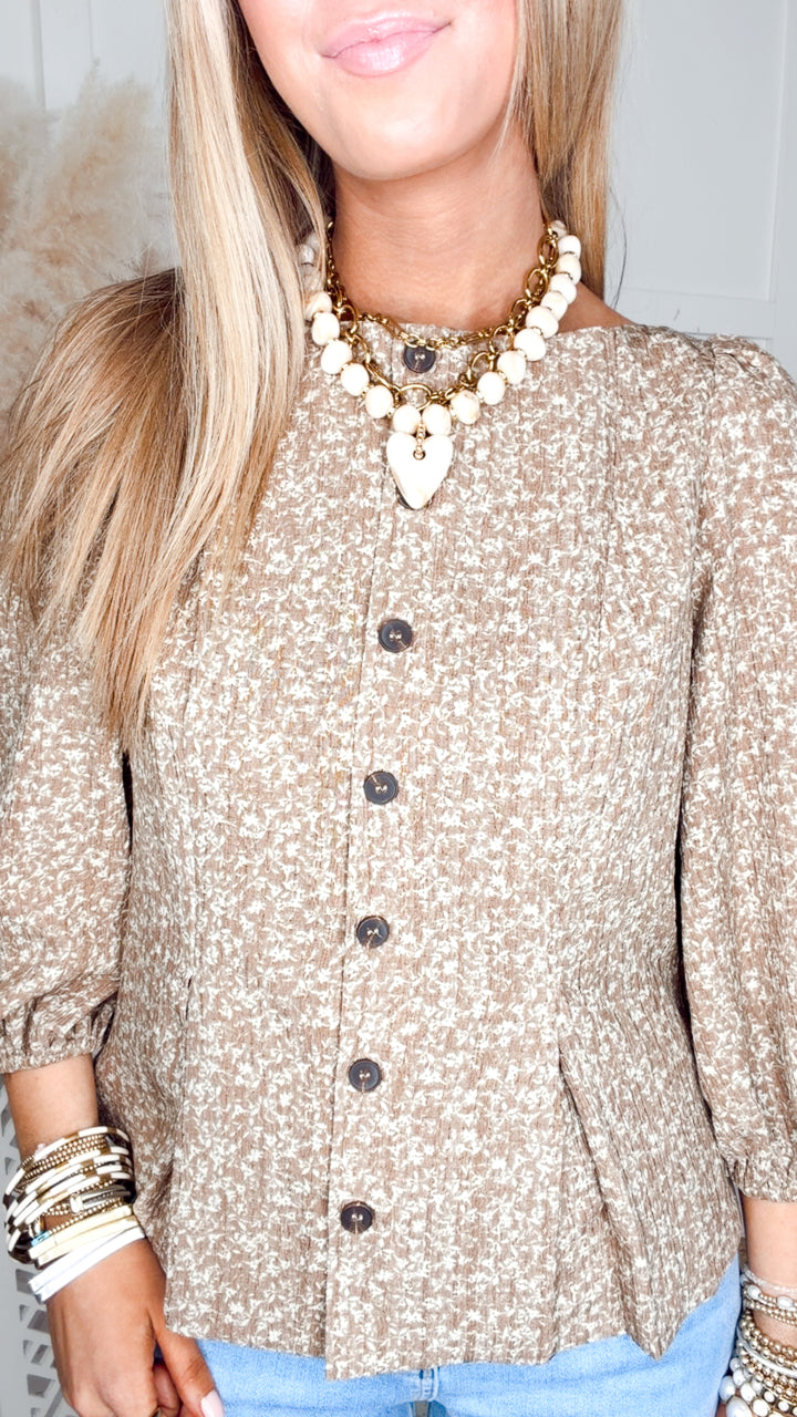 Ditsy Floral Buttondown Blouse