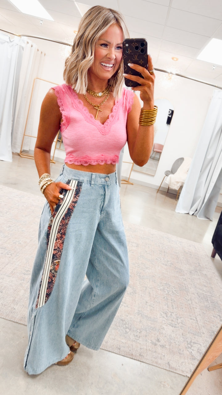 Noa Lace Crop Tank-Fuchsia