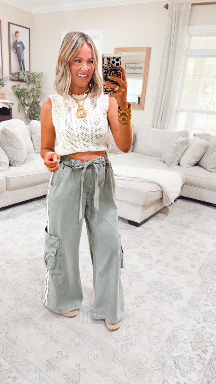 The Dreamcatcher Cargo Pants-Olive