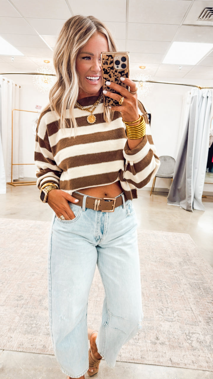 Langston Cropped Sweater-Brown