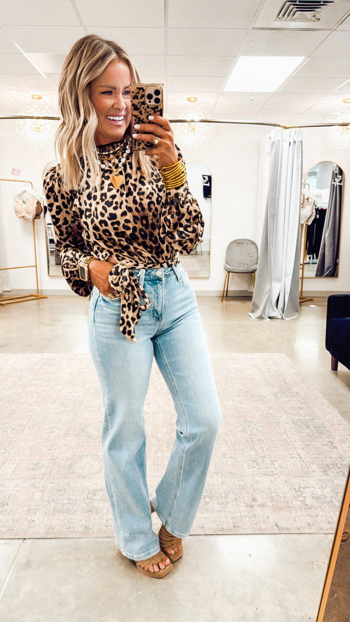 Elan High Rise Cuffed Jeans