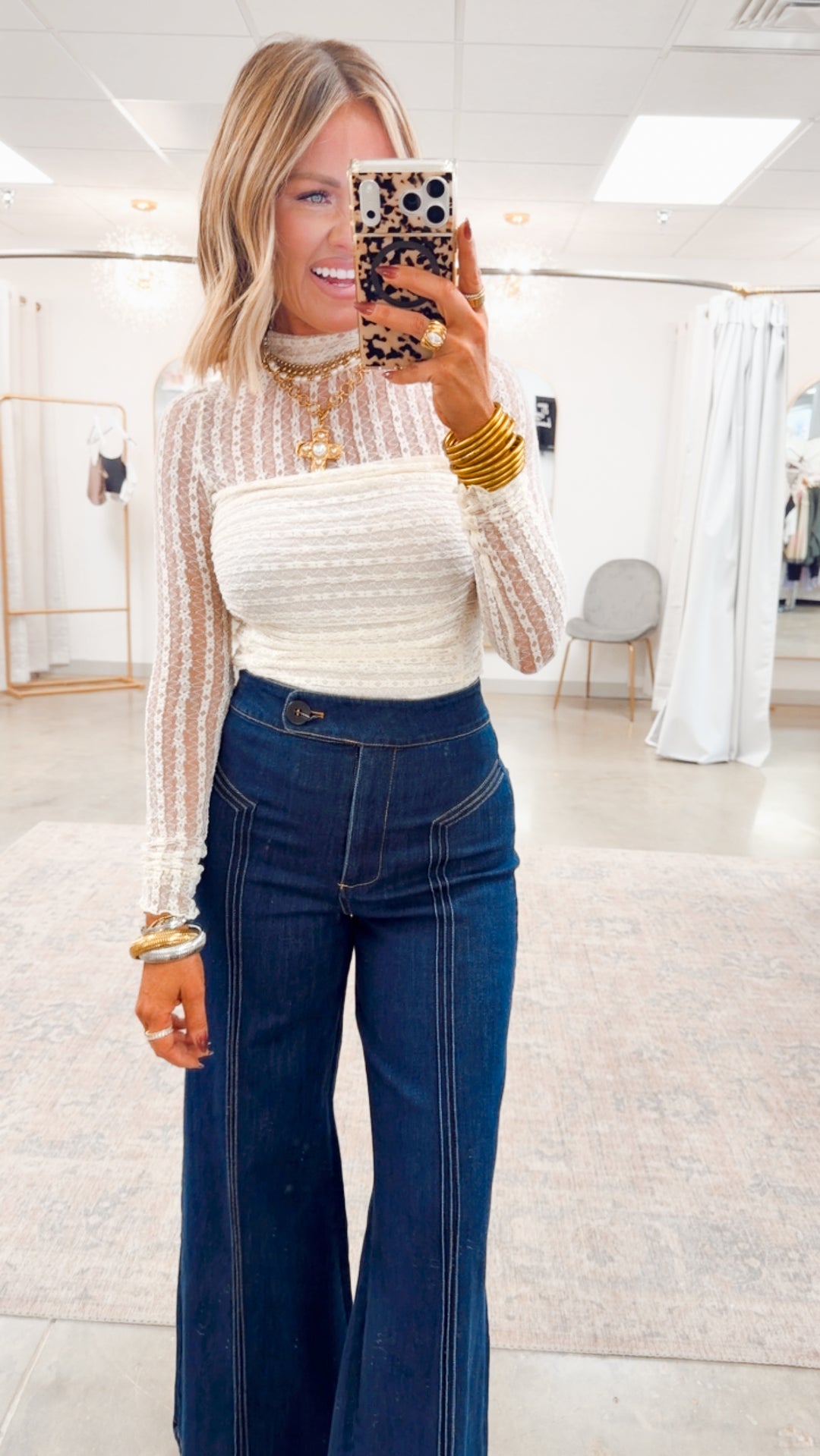 Floral Lace Ruched Bodysuit-Cream