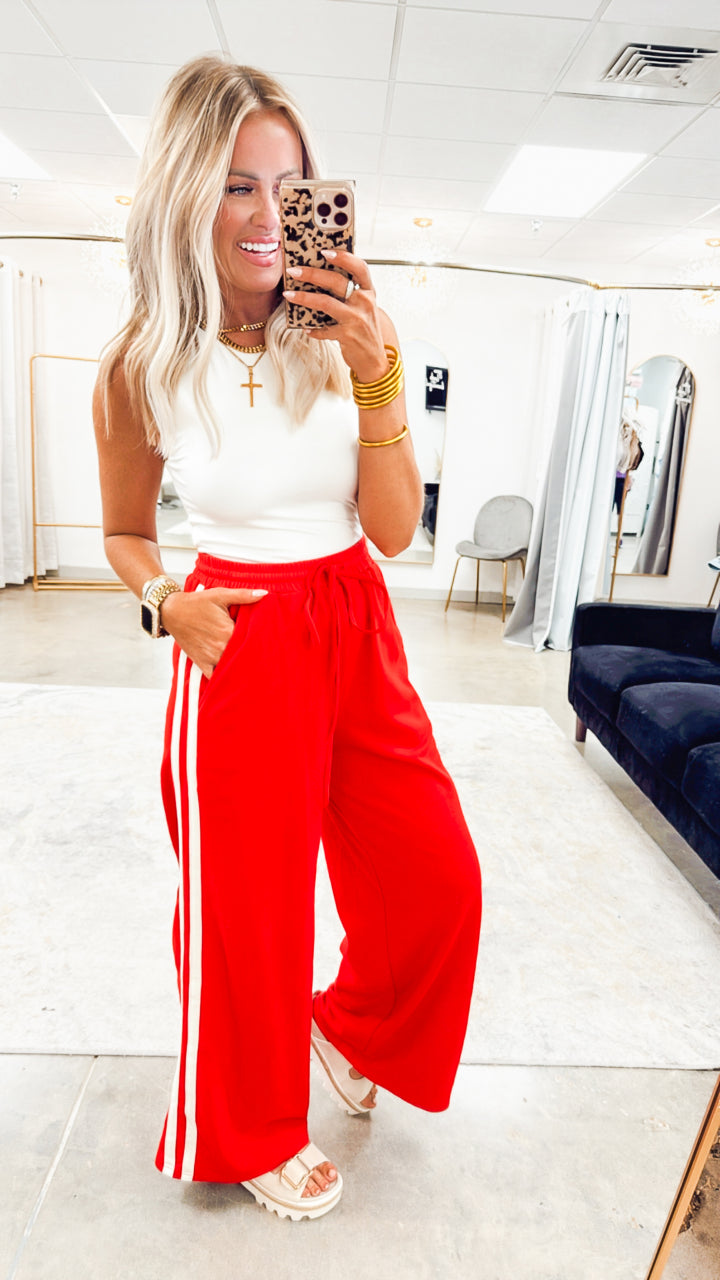 The Everyday Ease Pants- Red