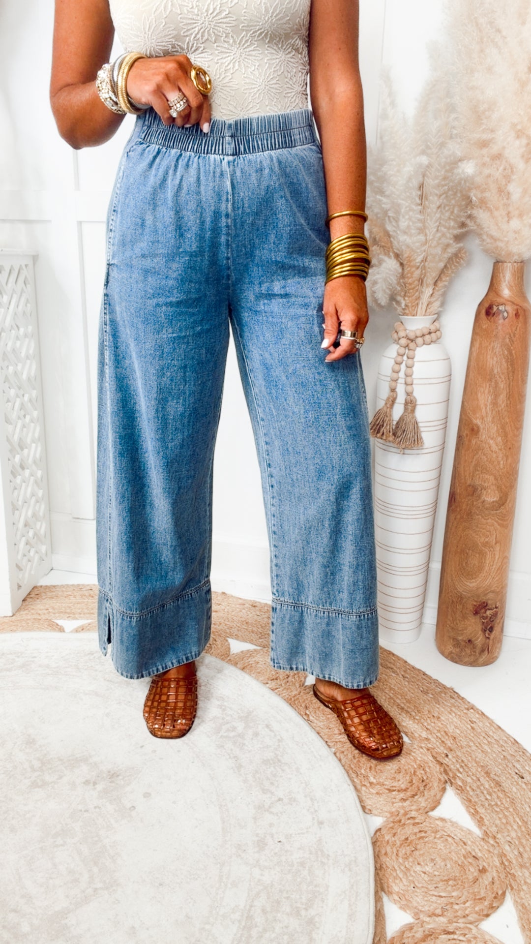 The Colette Wide Leg Pant-Light Denim
