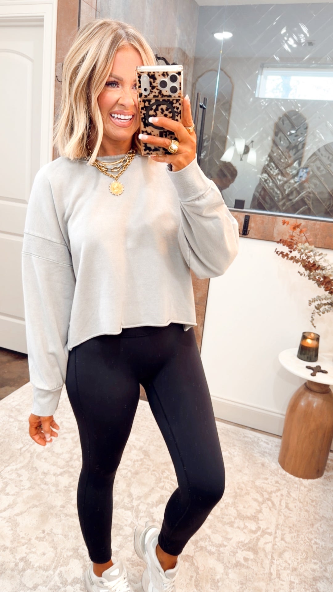 Mineral Wash Peekaboo Back Sweatshirt-Grey