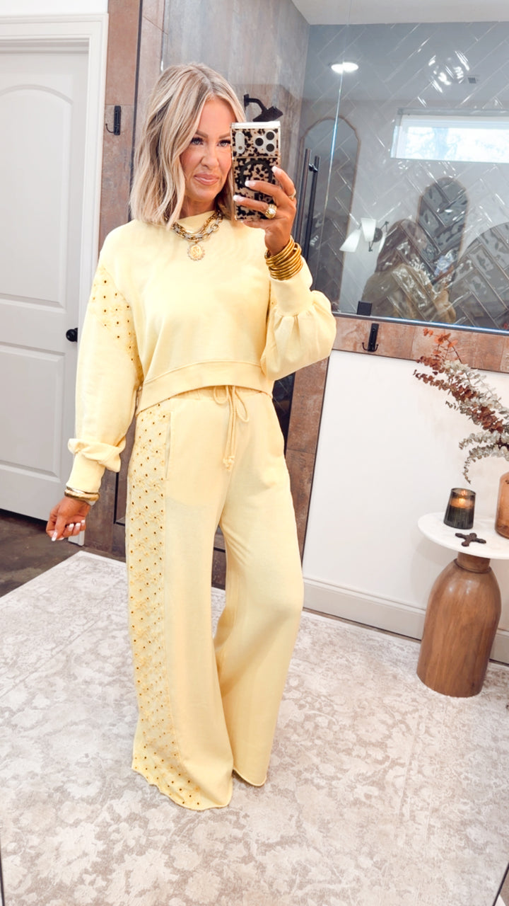 The Paloma Plush Set-Mellow Yellow