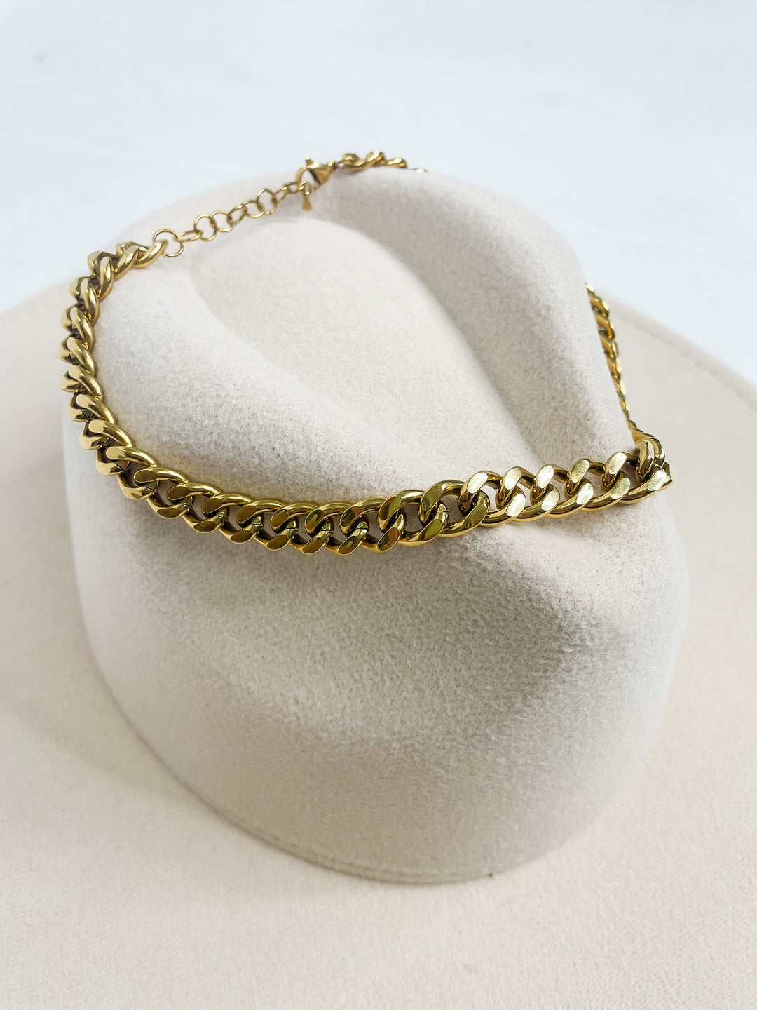 Scarlett Chunky Gold Necklace