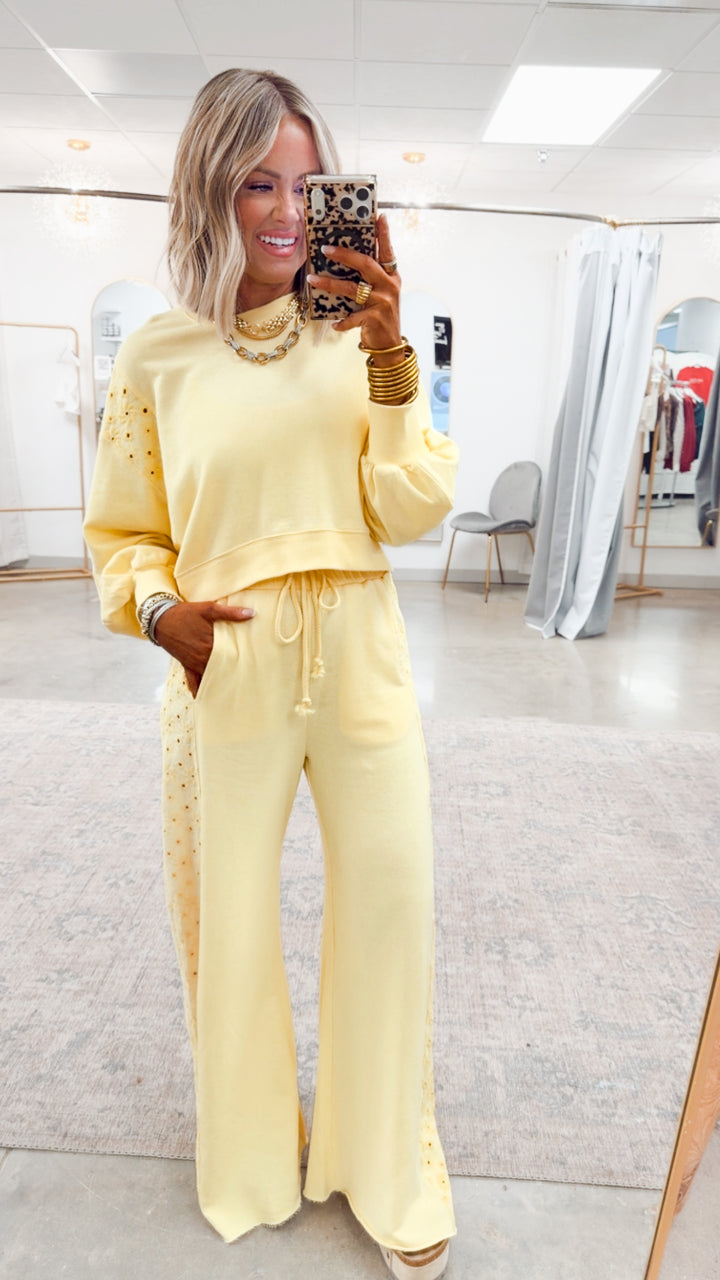 The Paloma Plush Set-Mellow Yellow