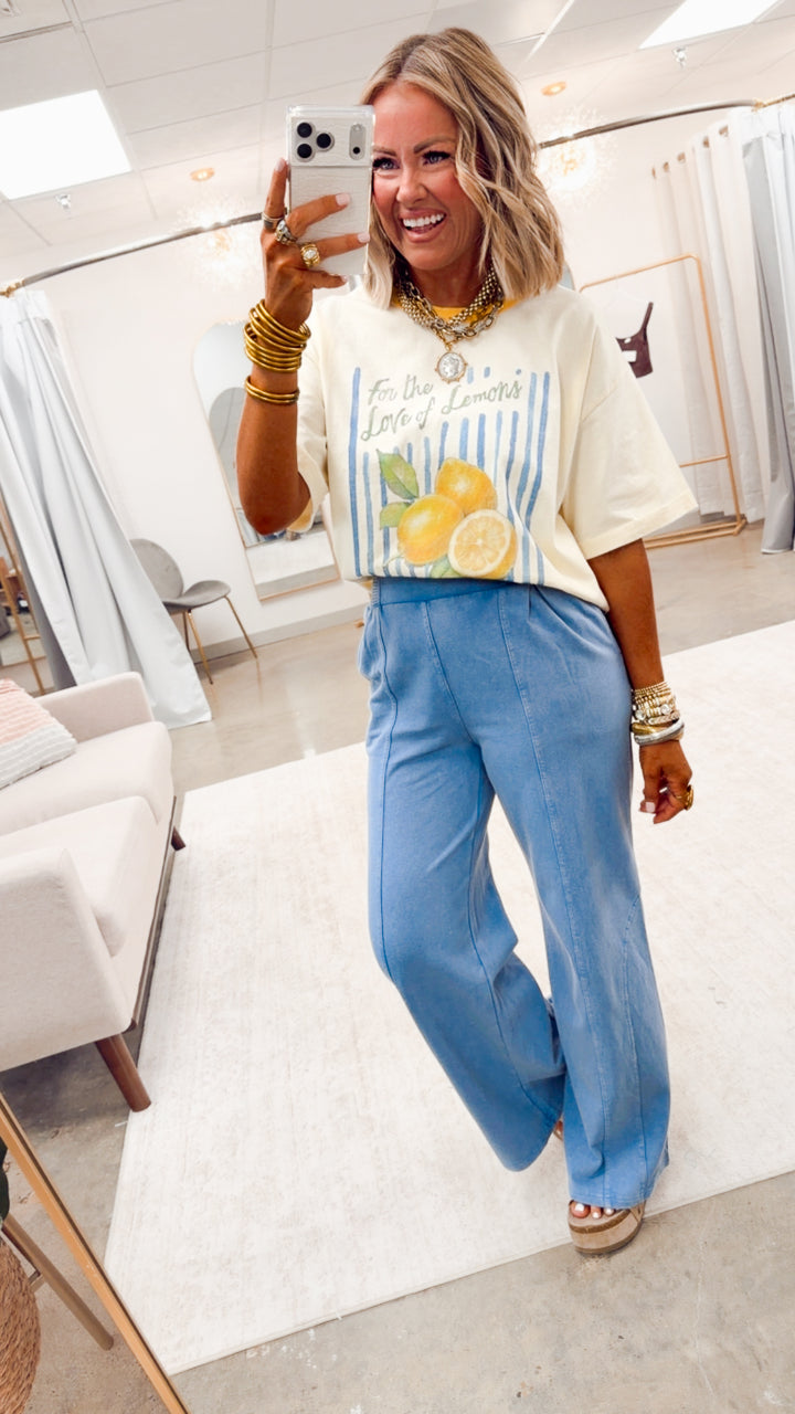 The Lemon Lovers Tee