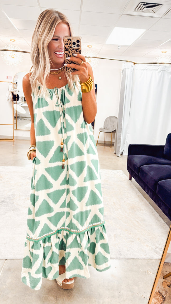 Resort Luxe Maxi Dress