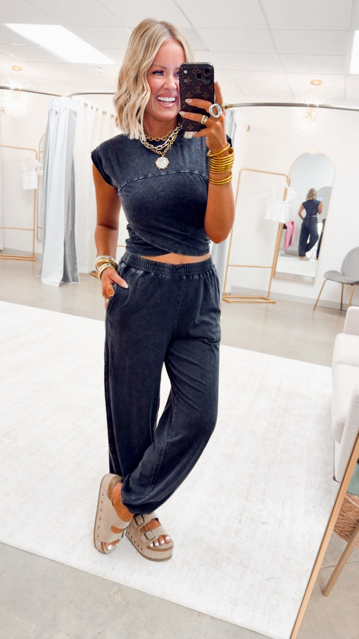 The Phoebe Crop Top & Jogger Set-Black