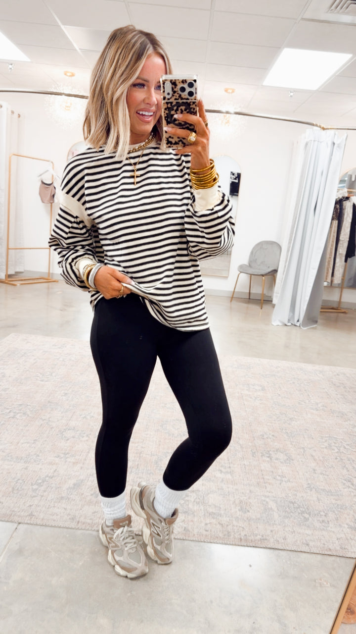 The Everyday Essentials Leggings-Black