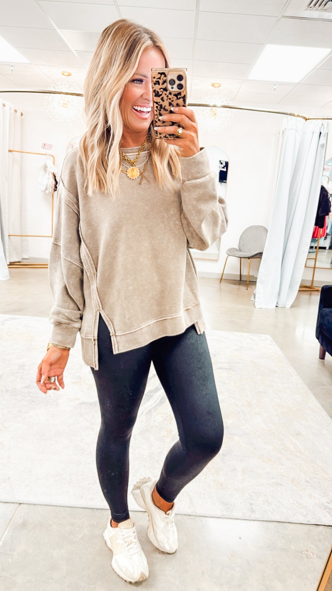 Urban Stitch Top-Brown