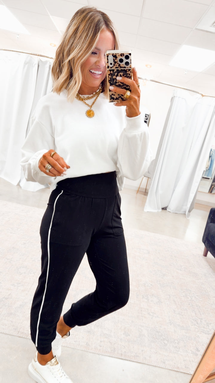 The Butter Flex Joggers-Black