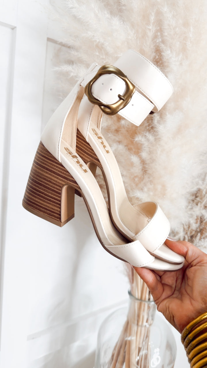 The Eliya Heel-Bone