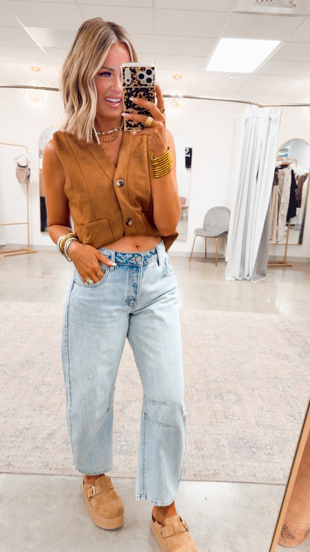 The Adley Suede Vest-Camel