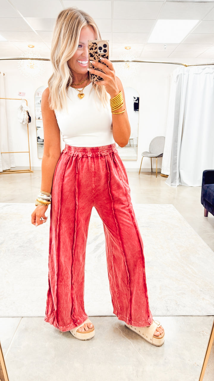 Slate Ridge Pant-Burgundy
