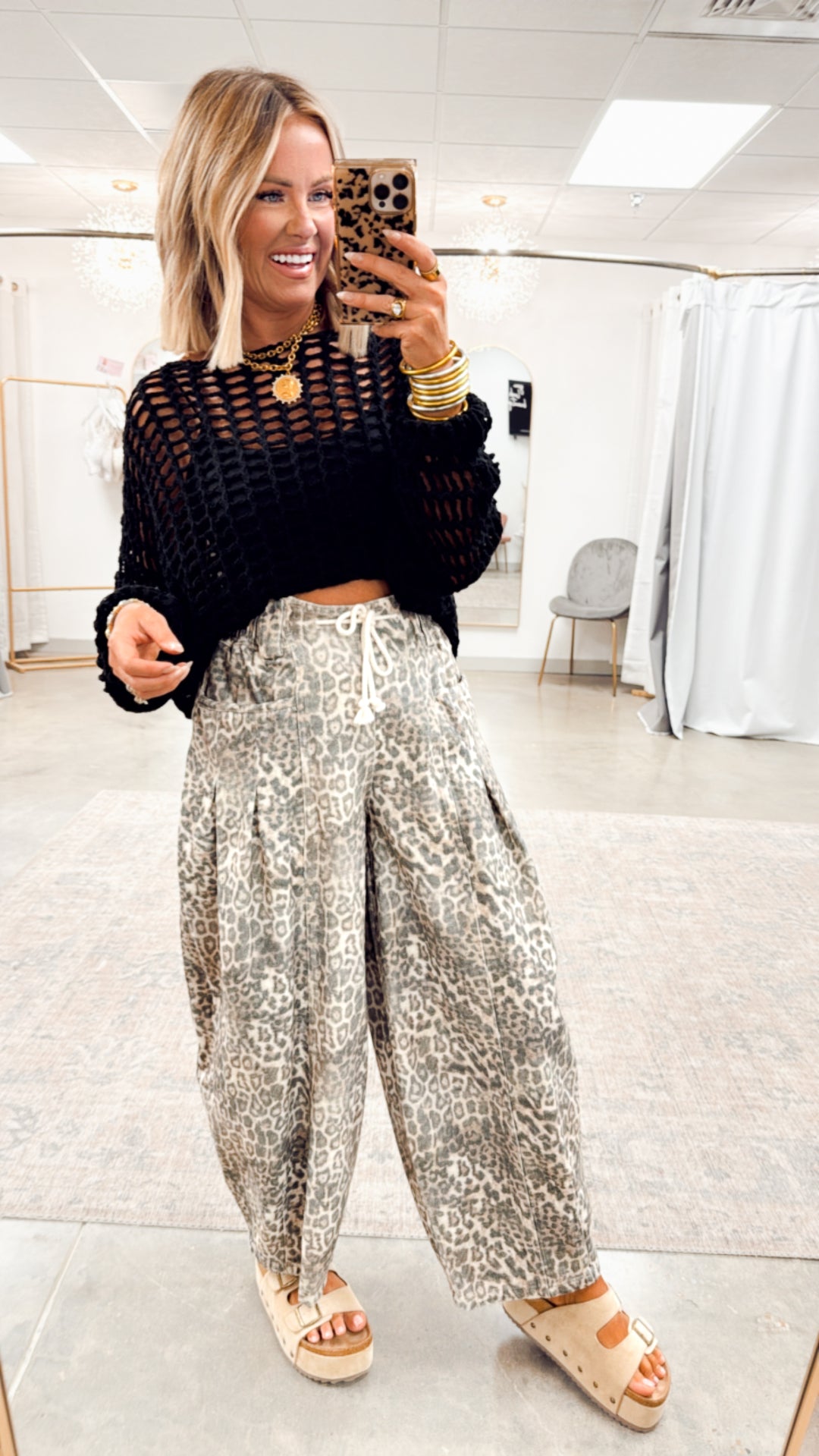 Chunky Crochet Sweater-Black