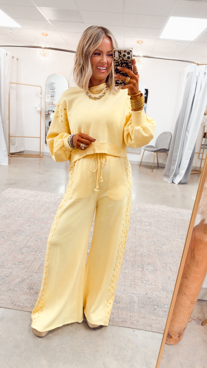 The Paloma Plush Set-Mellow Yellow