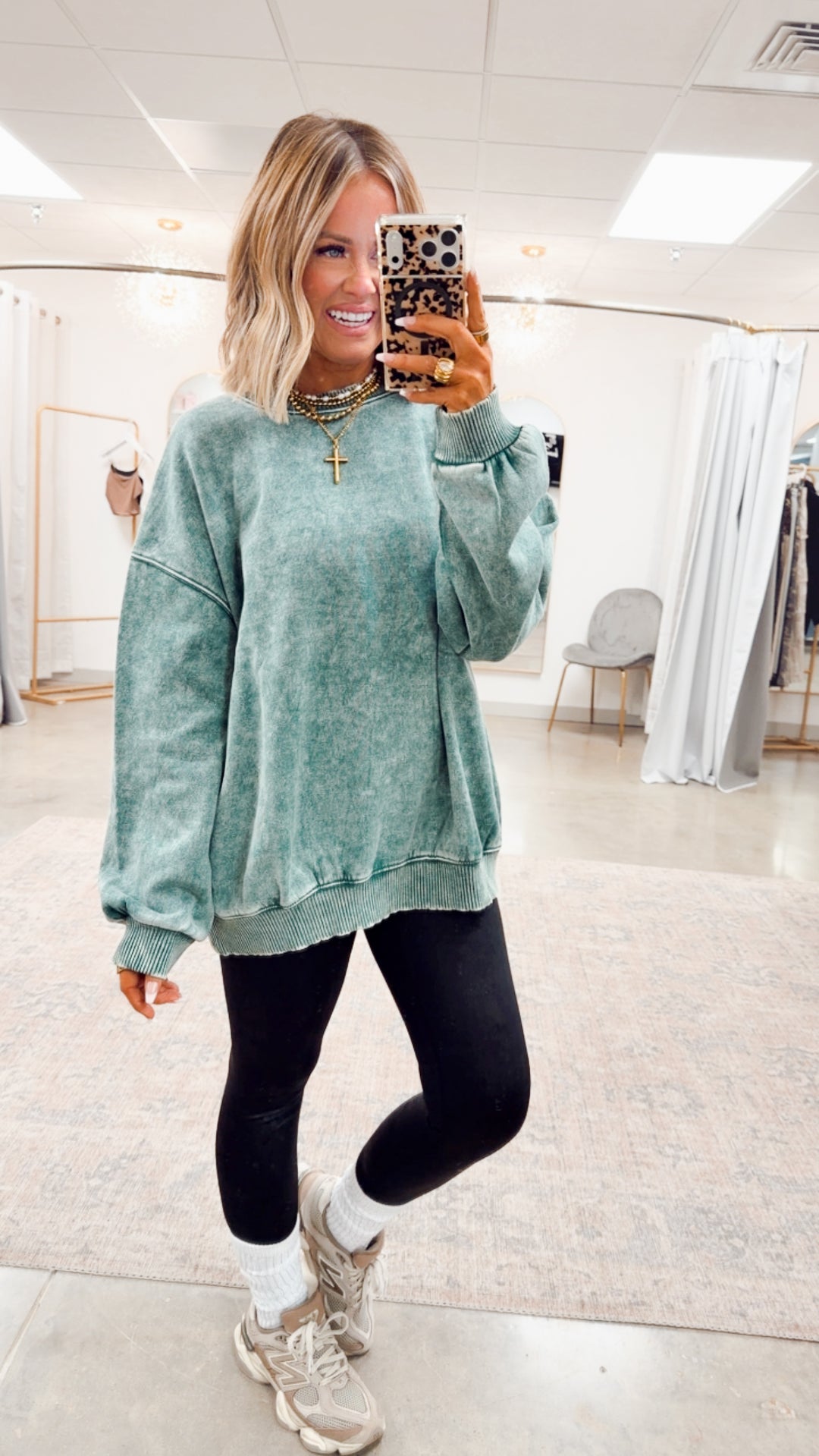 Green Acid Washed Pullover