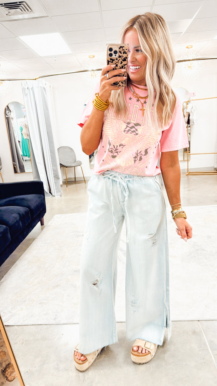 World Tour Rock N Roll Cropped Tee-Pink