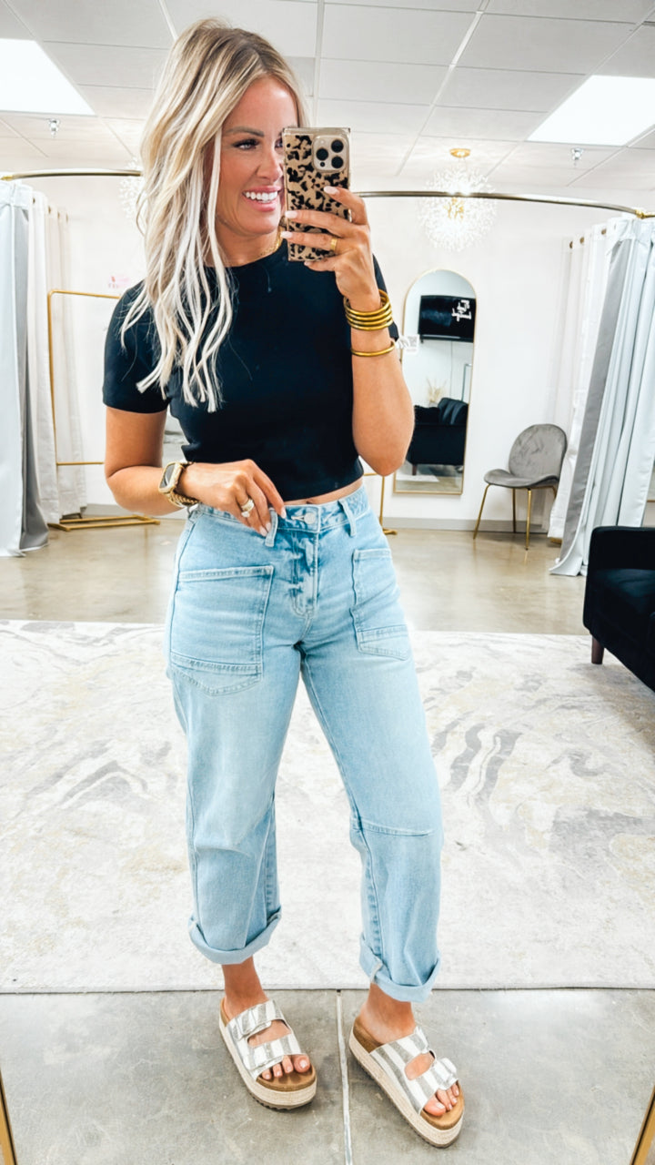 Casual Cropped Top-Black