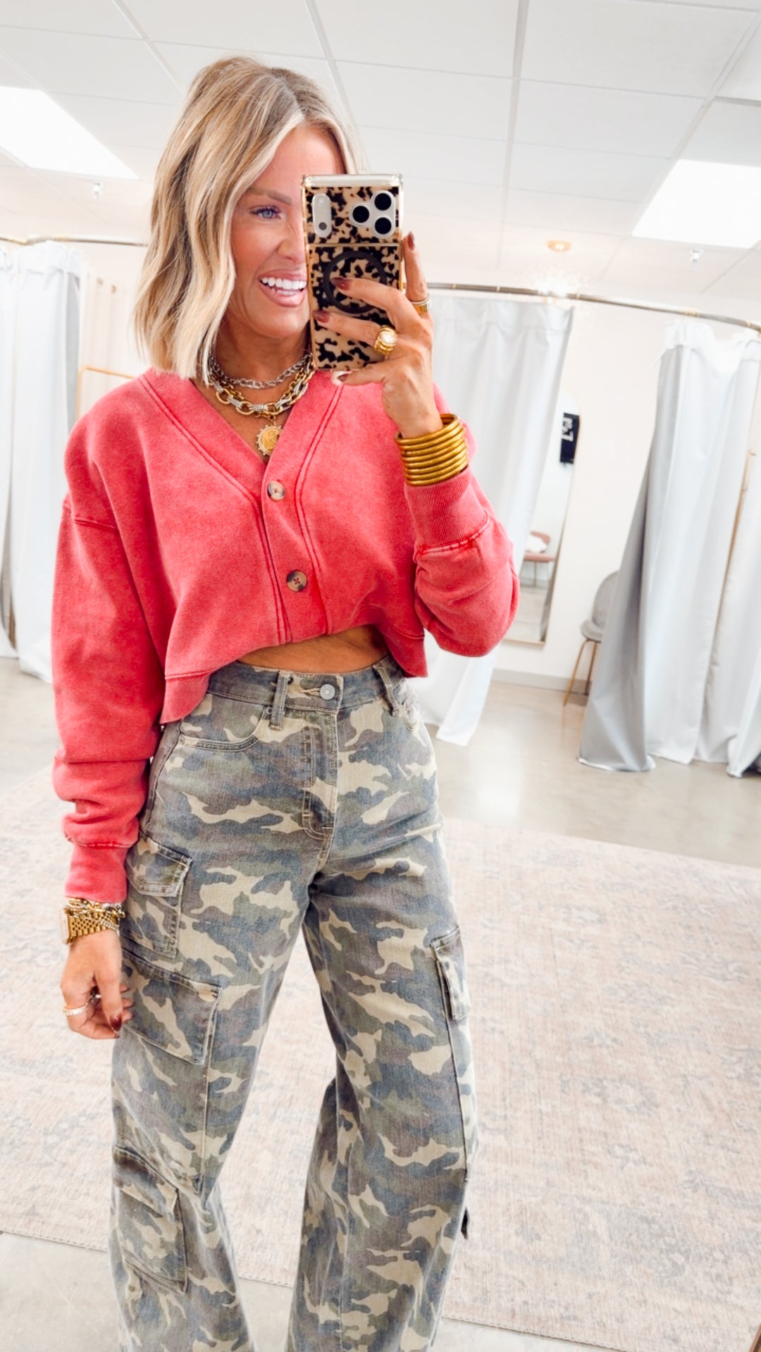 Lizzy Cropped Cardigan-Red