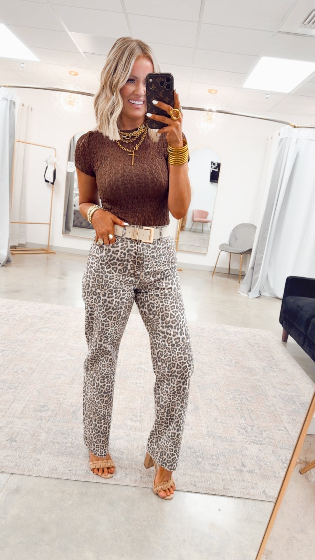 The Lace Drift Top-Chocolate