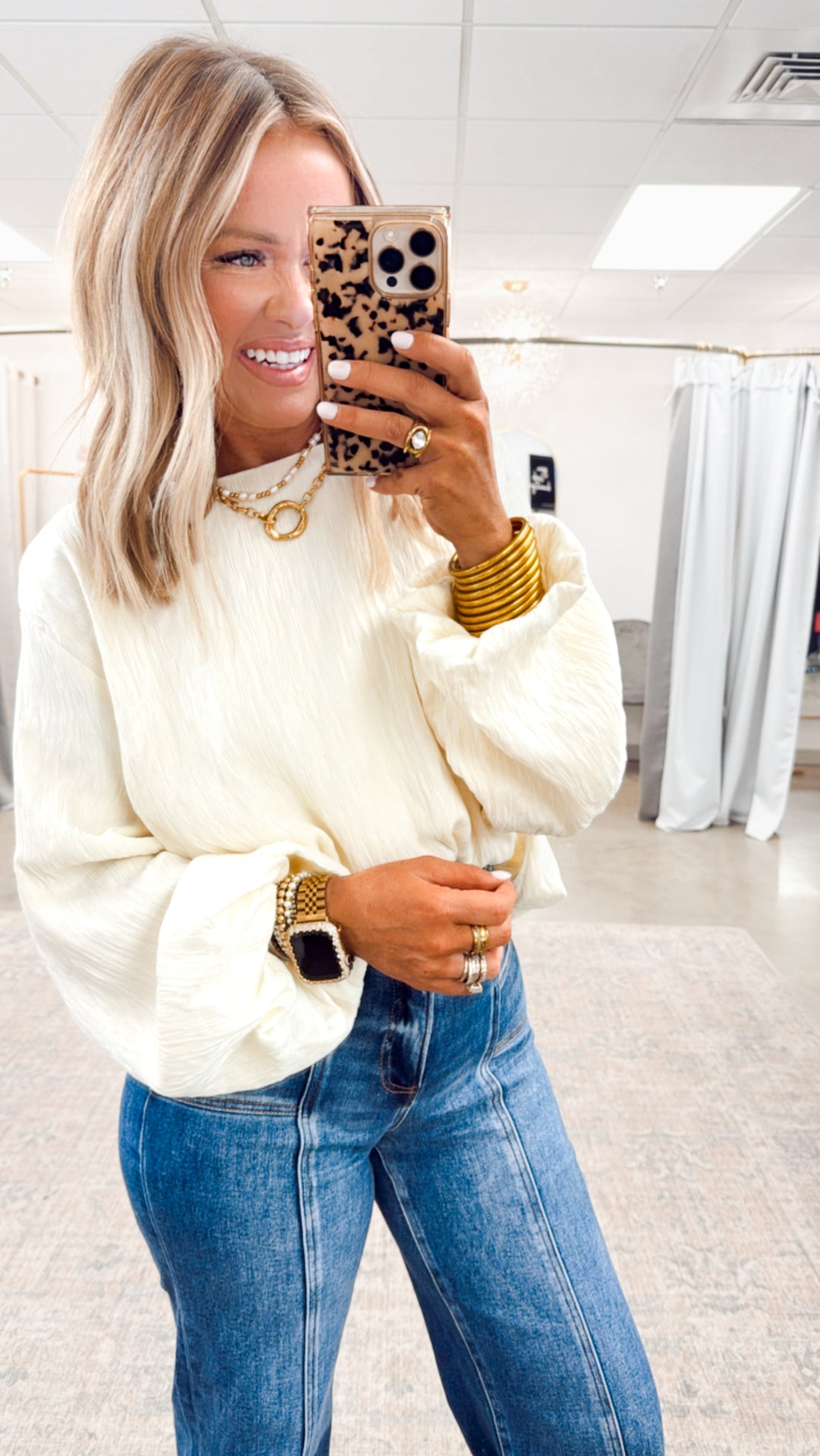 Laurel Bubble Hem Blouse-Cream
