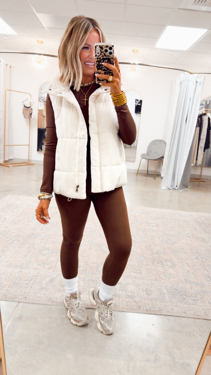 Summit Puffer Vest-Ivory