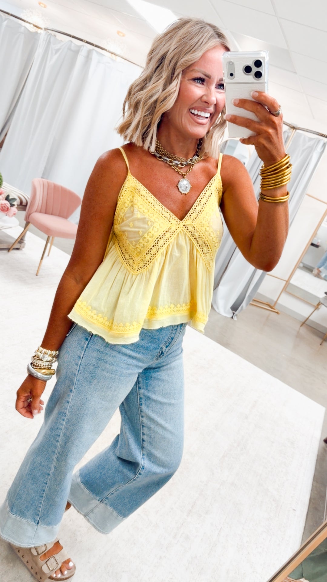 The Kinslee Two Toned Wide Leg Jean