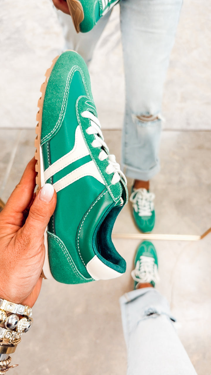 Sarah Sneaker-Kelly Green