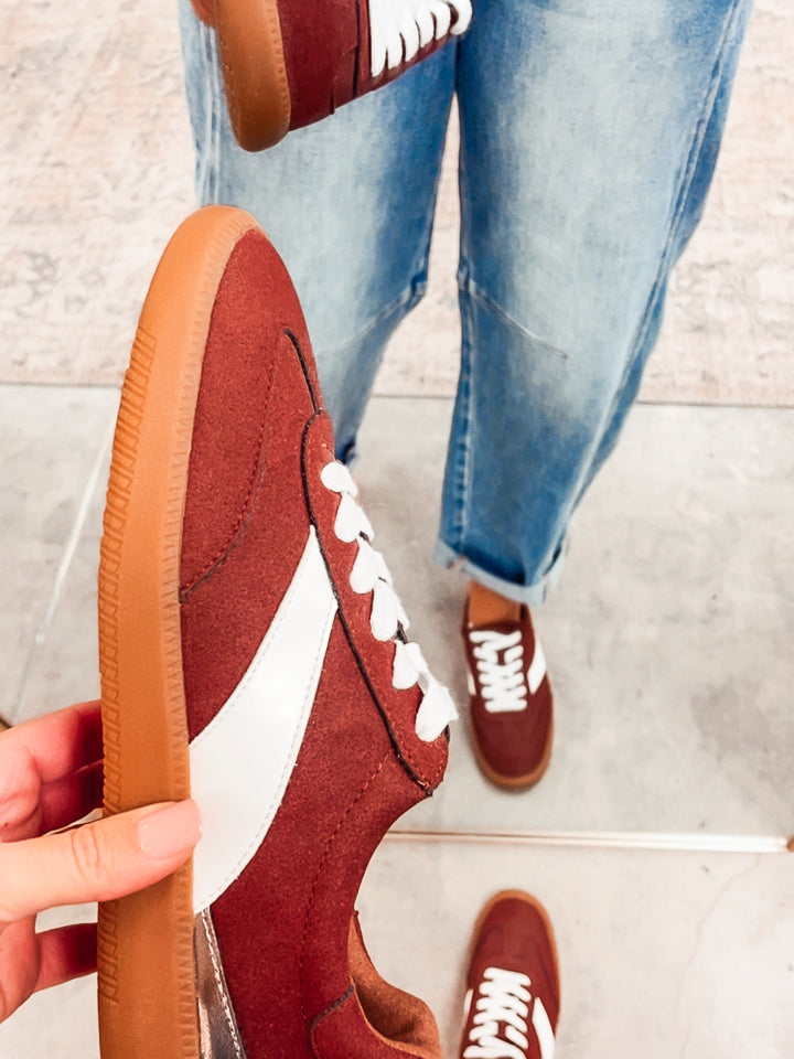 Wylder Low-Top Sneaker- Burgundy