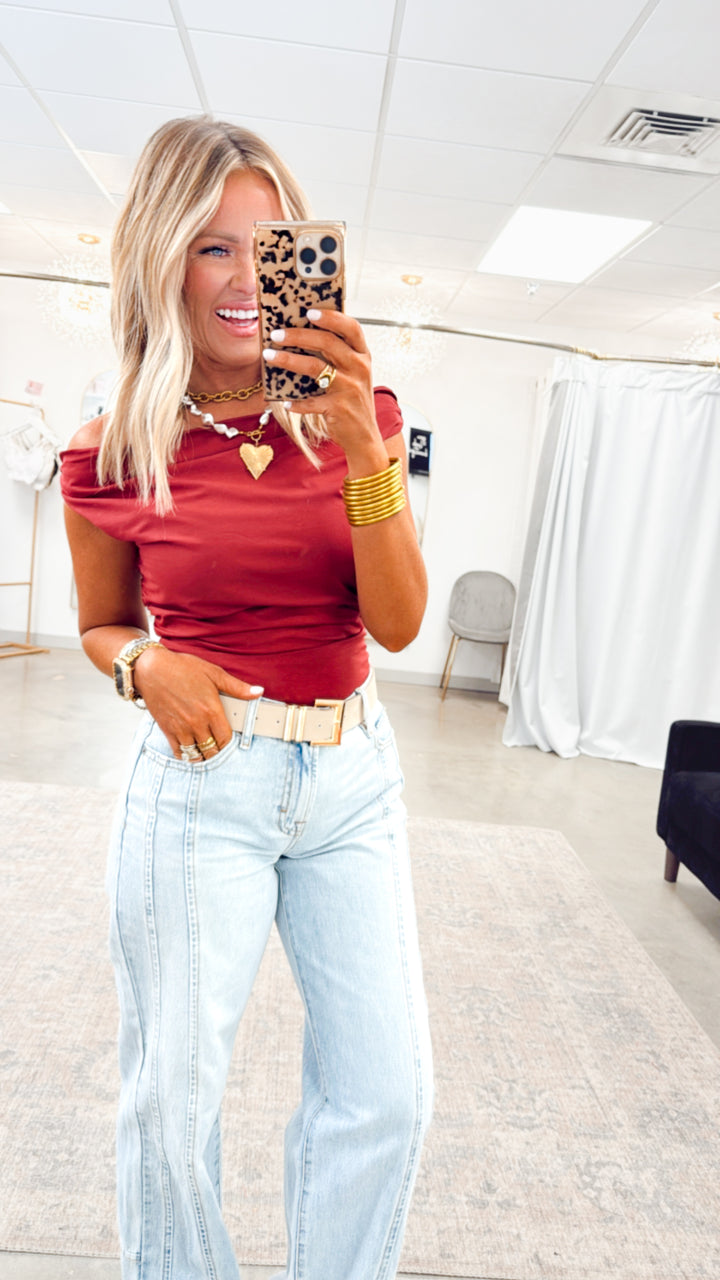 Amara Off Shoulder Top-Maroon