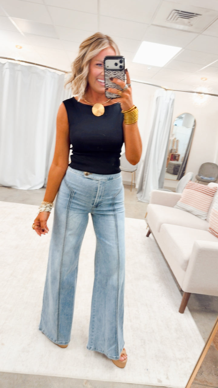 The Eva Off Shoulder Top-Black