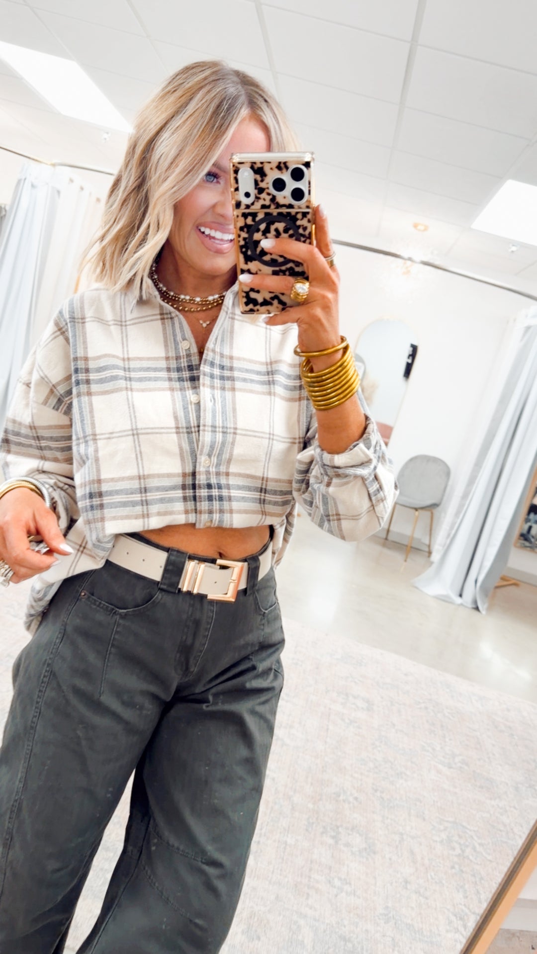 The Briggs Flannel Top-Khaki