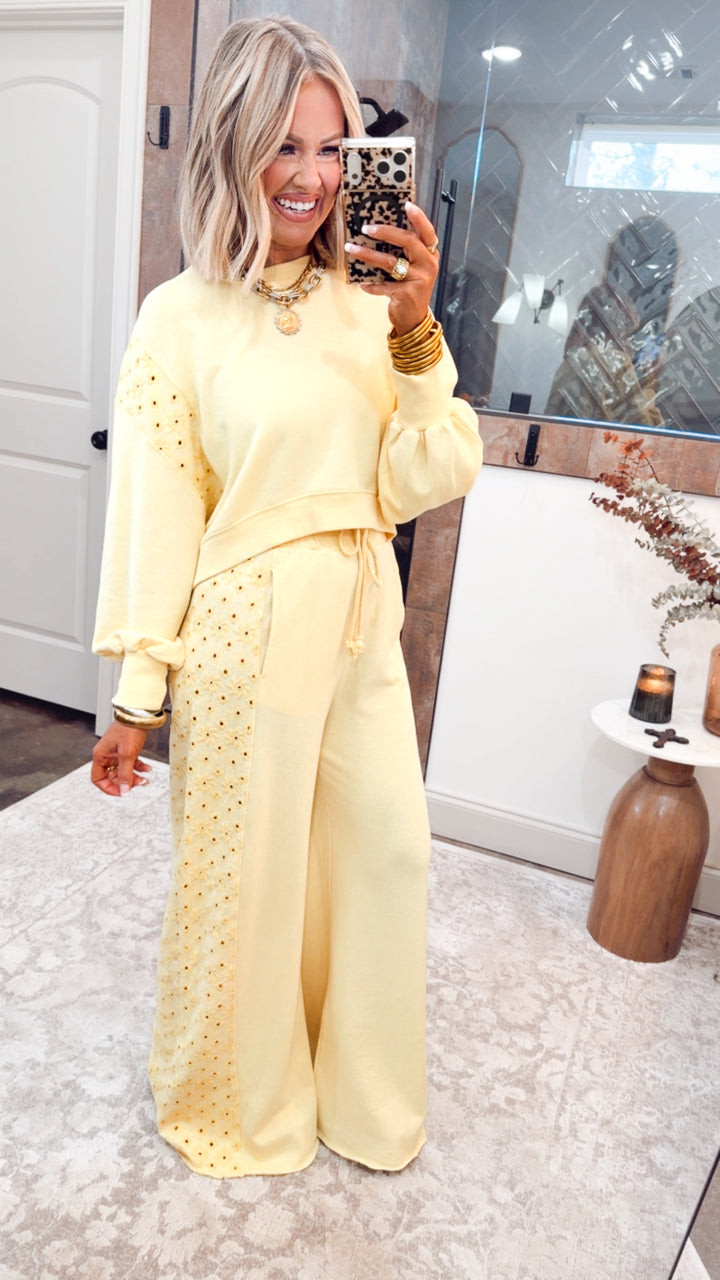 The Paloma Plush Set-Mellow Yellow