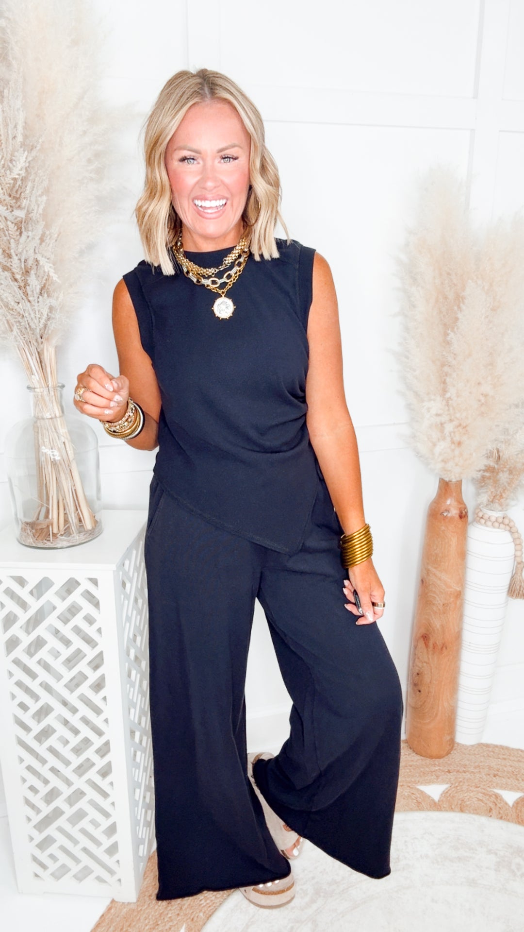 The Atlas Two Piece Set-Black