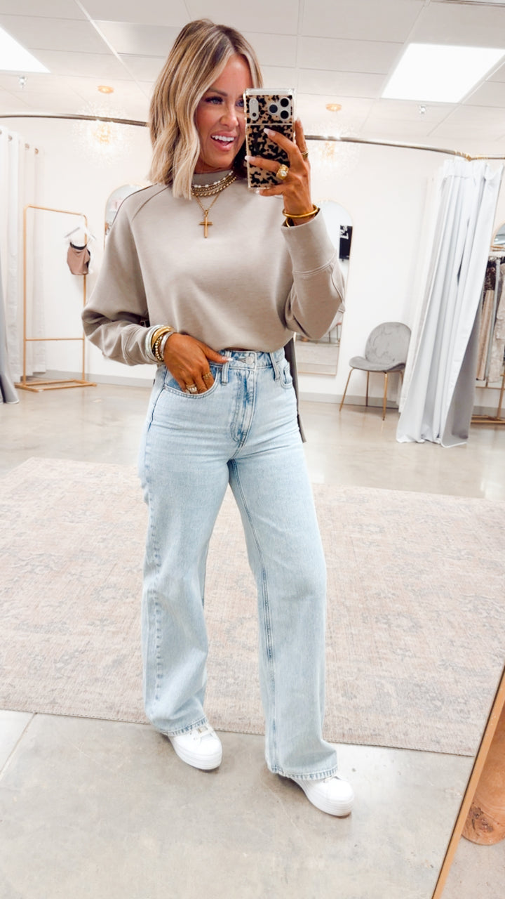 The Split Edge Pullover-Ash Mocha