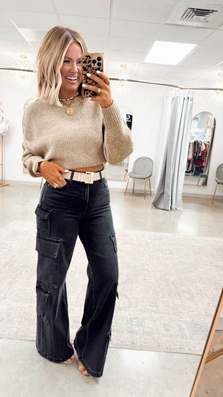 Ainsley Fitted Hem Sweater-Taupe