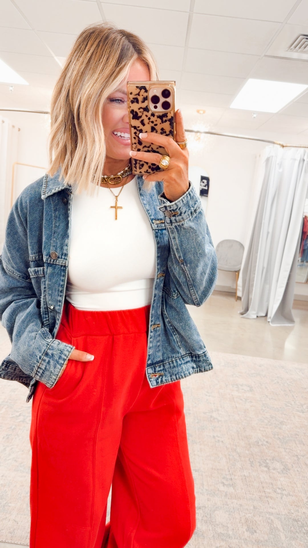 Easy Breeze Jogger Pants-Red