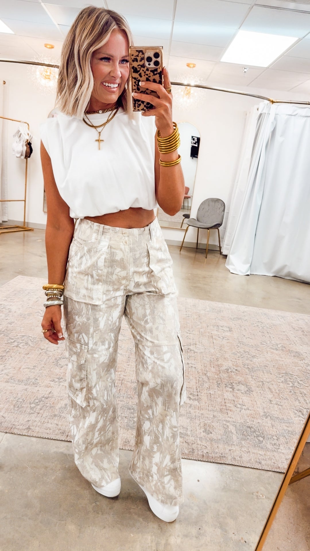 Maddie Bubble Hem Top-White