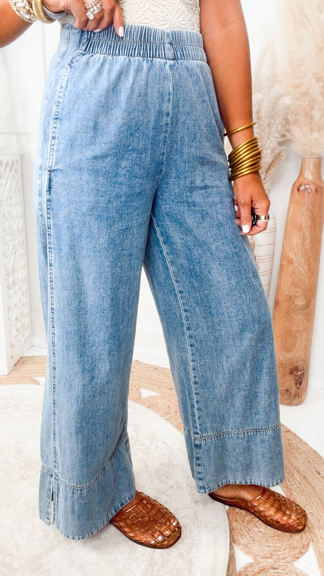 The Colette Wide Leg Pant-Light Denim