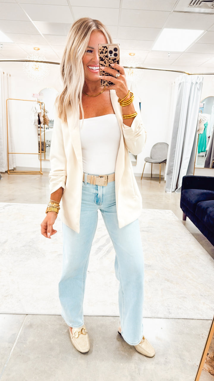 The Modern Ruched Sleeve Blazer-Cream
