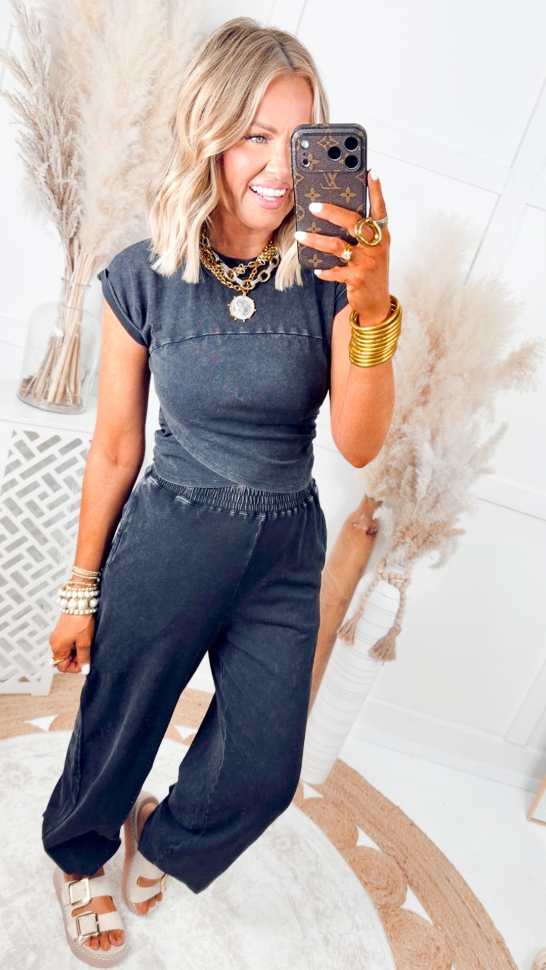 The Phoebe Crop Top & Jogger Set-Black