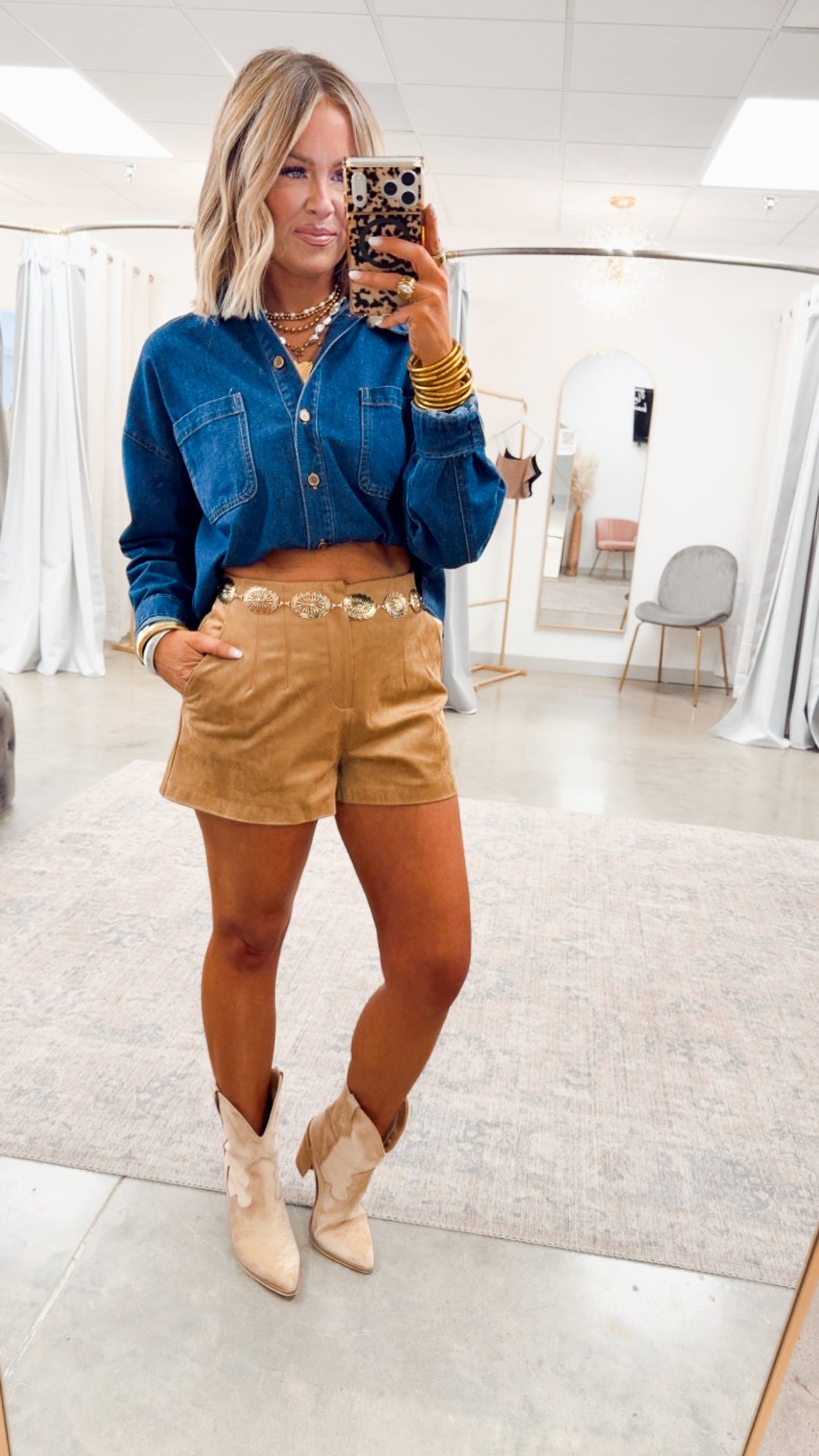 The Lariat Shorts-Tan