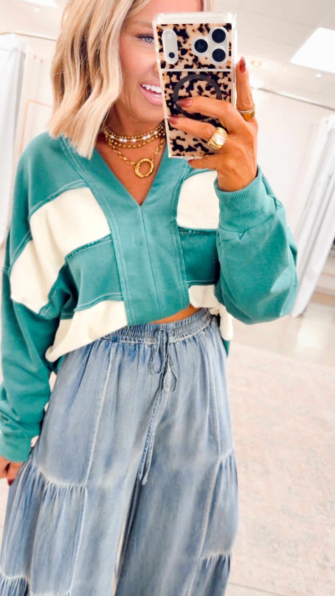 The Hollin Cropped Sweatshirt