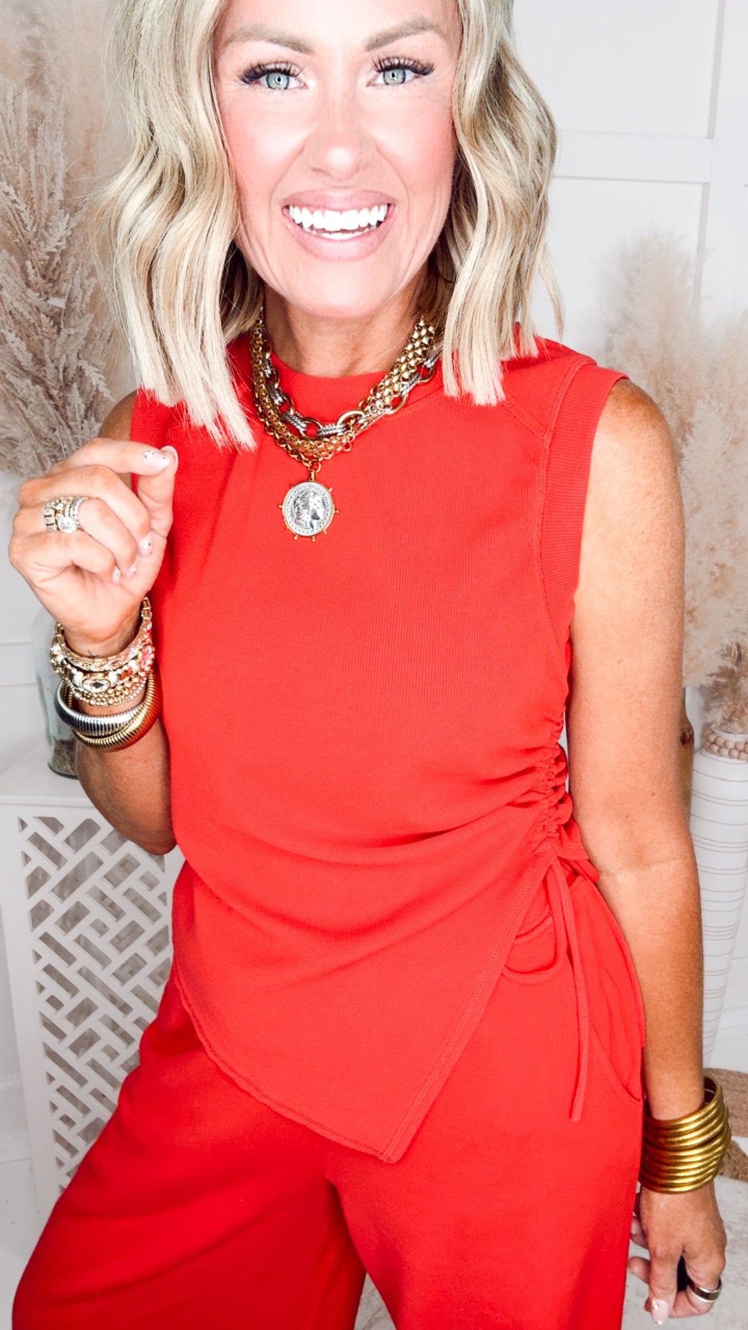 The Atlas Two Piece Set-Apple